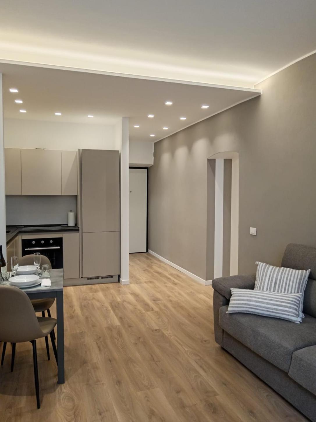 Indipendence Home La Spezia Exterior foto